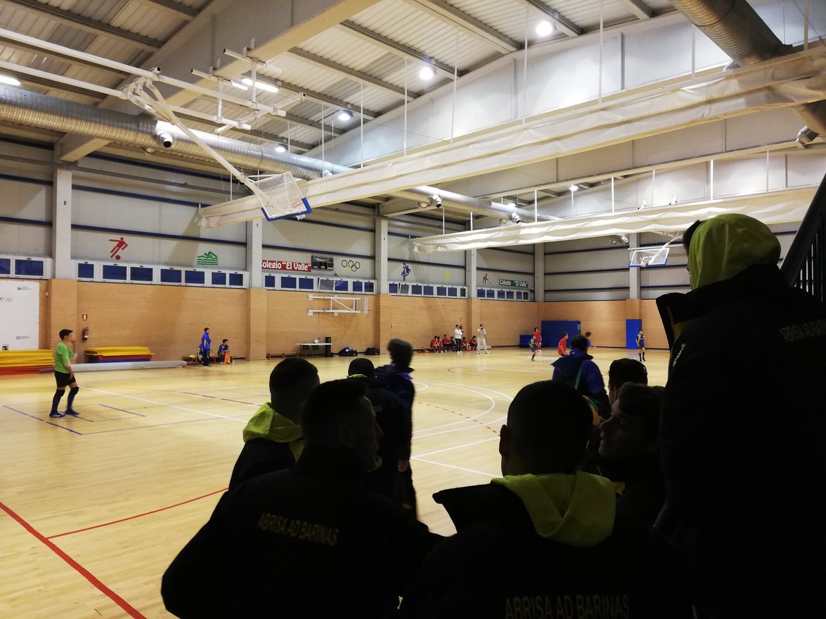 El equipo ya se encuentra en el valle para intentar conseguir los 3 puntos, vamos equipo!!!!!.