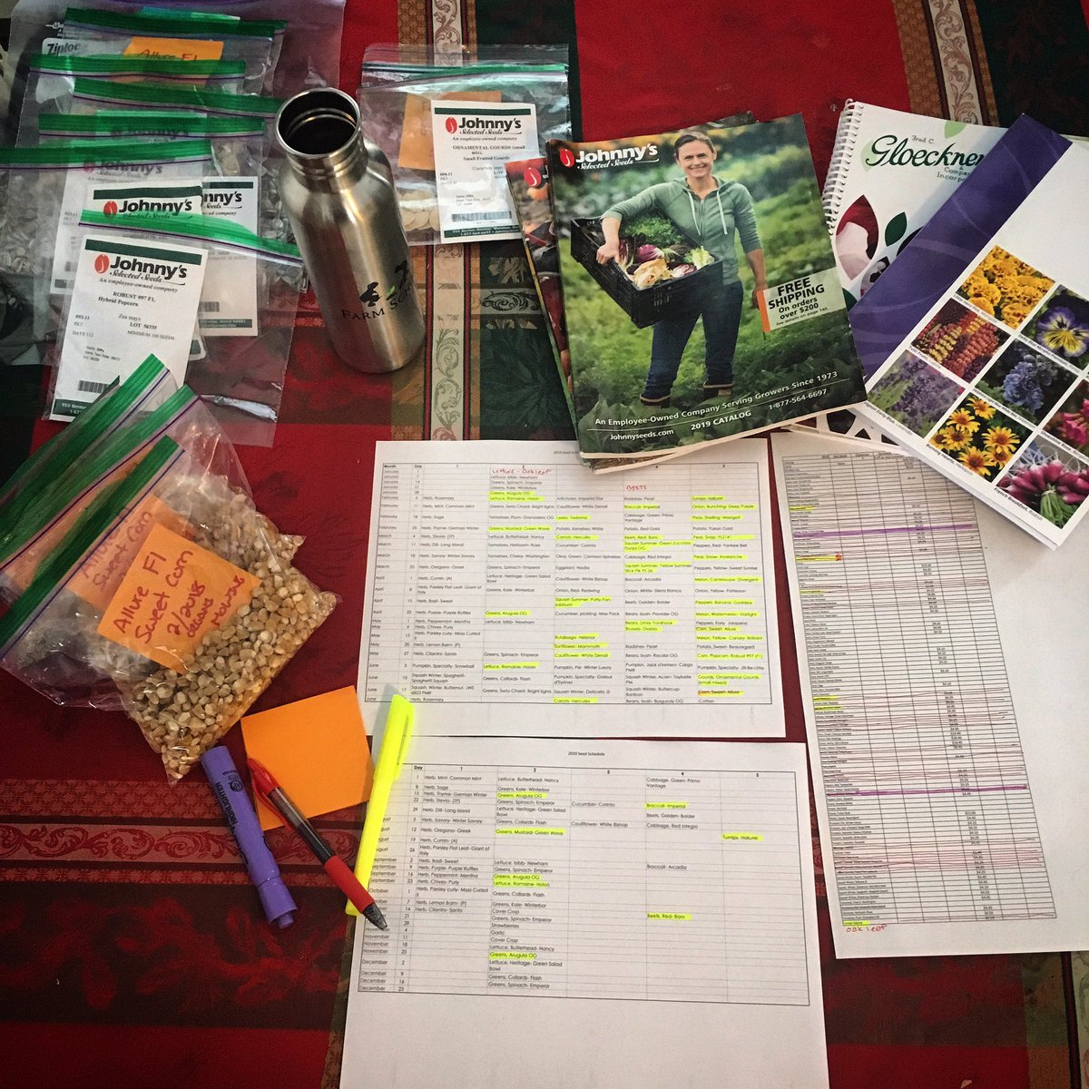 farmschoolllc's tweet photo. Really excited about this years planting plan. #seedstarting #makingorders @JohnnySeeds https://t.co/aobZTKElYe