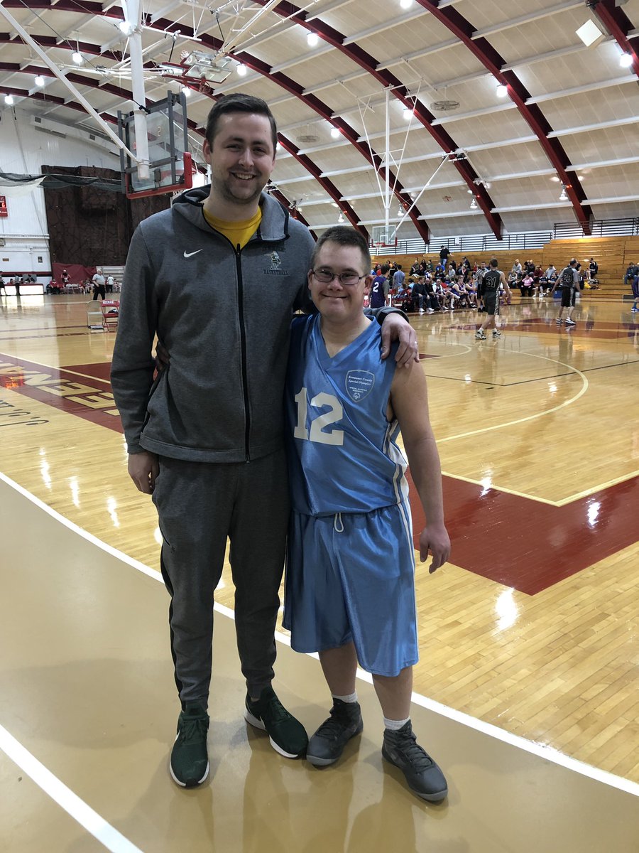 Keil_ganz's tweet photo. Good Win by the Kewaunee County Special Olympics squad! 😀 #GoDevon https://t.co/cTBr85NaJt