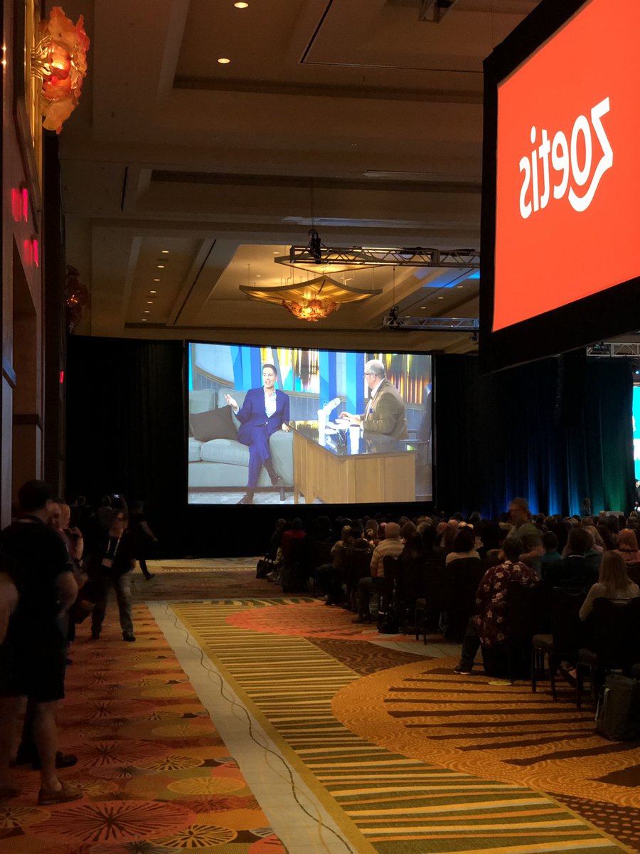 randyvalpy's tweet image. First business trip of the year, #VMX2019 in Orlando. Catched a few minutes of Rob Lowe being interviewed by @The_NAVC CEO Tom Bohn.