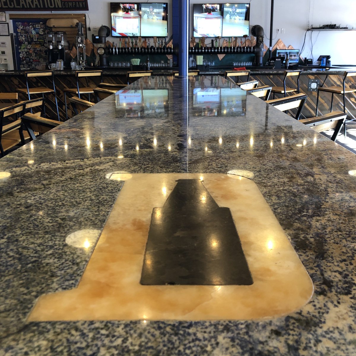 DeclarationBrew's tweet photo. Calm before the storm...good morning, Denver! ☀️

We’ll have the Avs game on in a couple hours, the Nuggets game on later this evening, and football playoffs tomorrow.

#DeclarationBrewing #denvercraftbeer https://t.co/XspQL4g5Vw