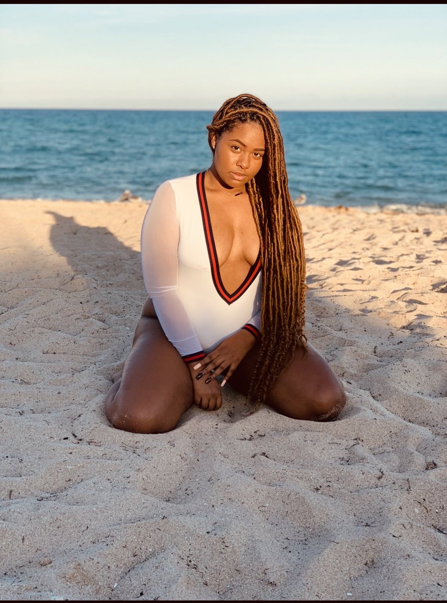 T_Simone_'s tweet image. Take a load off on my private island 🌴💦