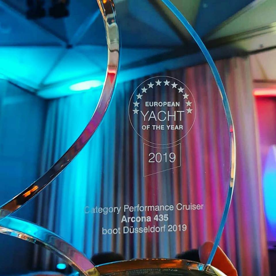 ArconaYachts_UK's tweet photo. Arcona 435 wins Performance Cruiser in European Yacht of the Year 2019!!!!! @ Düsseldorf, Germany. #ArconaYachts #Awardwinner #Arcona435 #boot19 https://t.co/CL4wj6d1i1