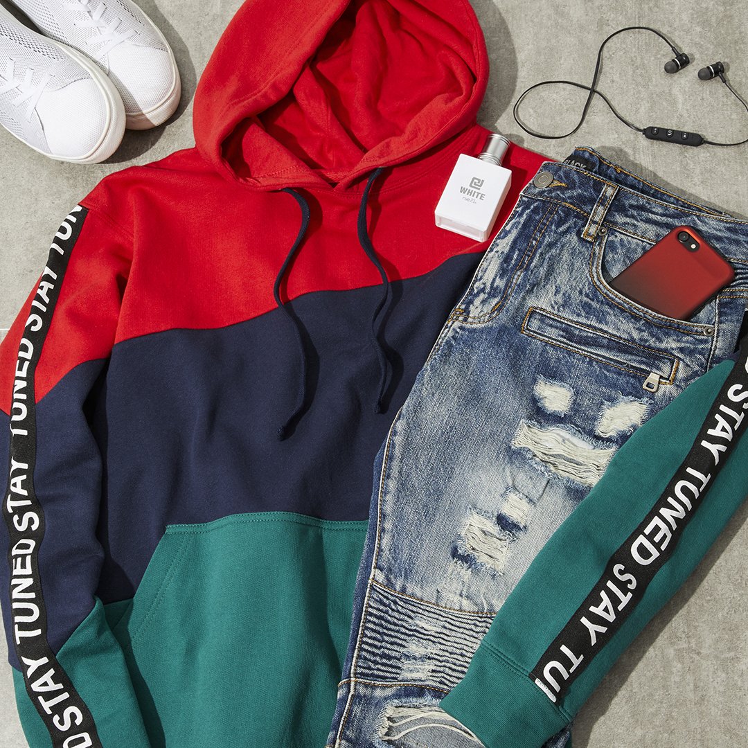 rue21's tweet photo. Stay tuned π #rue21 #rueGuy https://t.co/nentaDZQUo https://t.co/fy6bhirIDY
