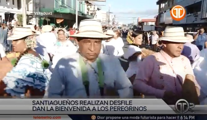 TReporta's tweet photo. Con un desfile dieron la bienvenida a los peregrinos en Santiago de Veraguas. #TReporta https://t.co/alDZbQPhVI