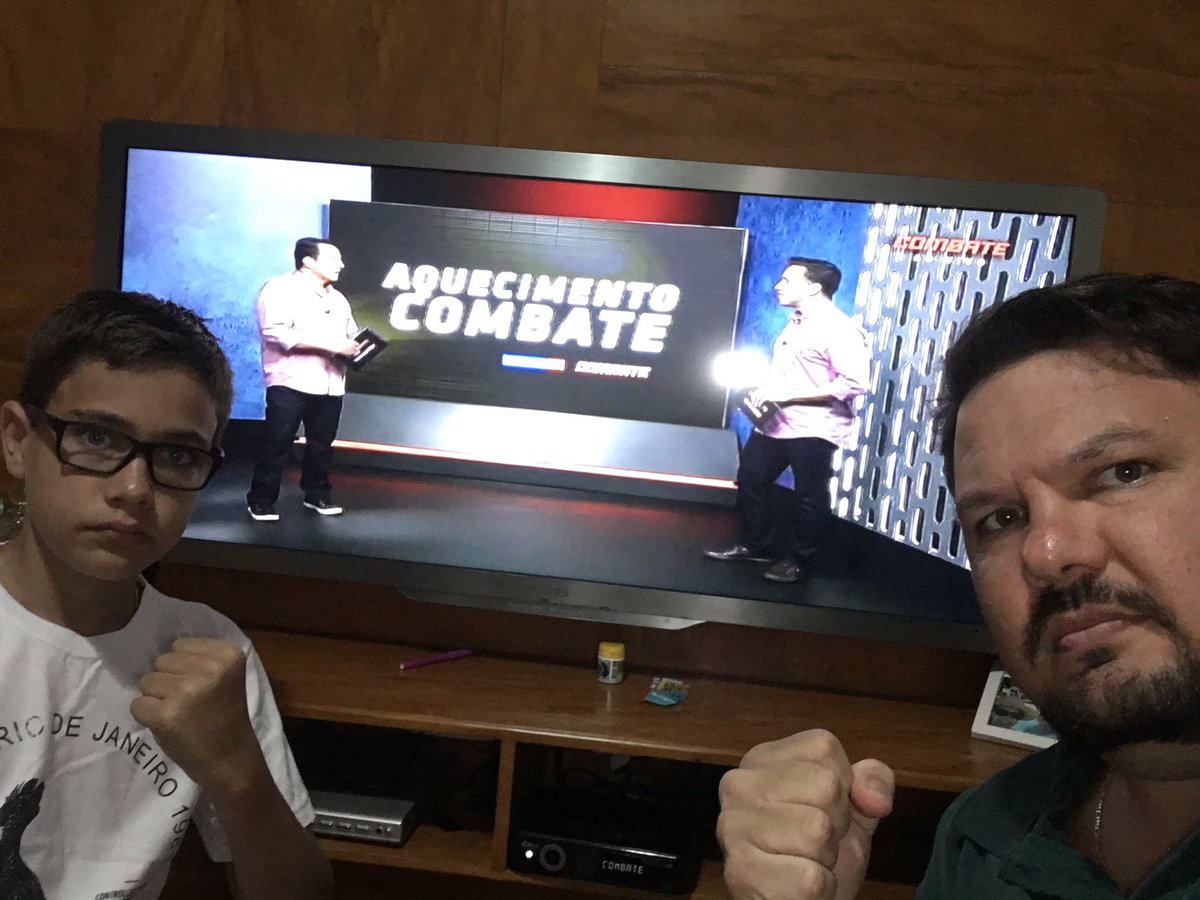 jorge_dentista's tweet photo. #UFCnoCombat https://t.co/JTpbHVvpYN