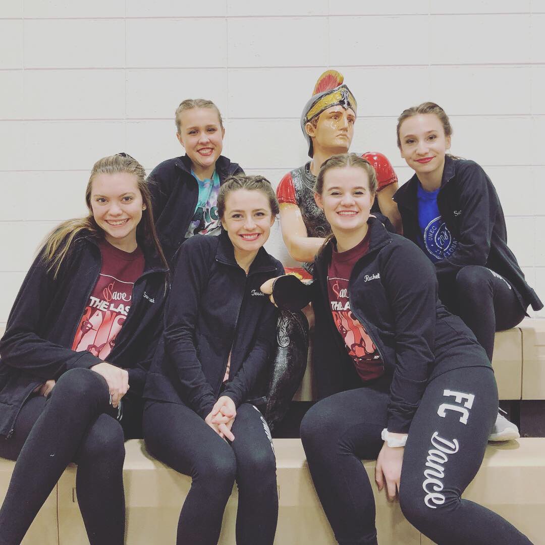 fc_dance's tweet photo. 📸 at Sparta Invite! 

#fcdance #gocrickets #crickettes https://t.co/VMwCkBDrpU