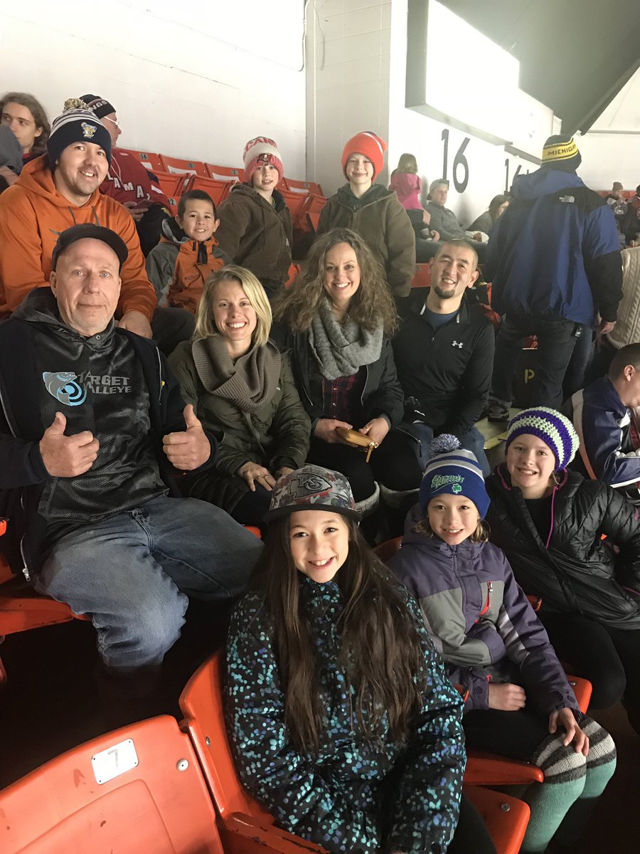 JessicaBarkby's tweet photo. #kwingsphoto https://t.co/vSuLMs2Rik