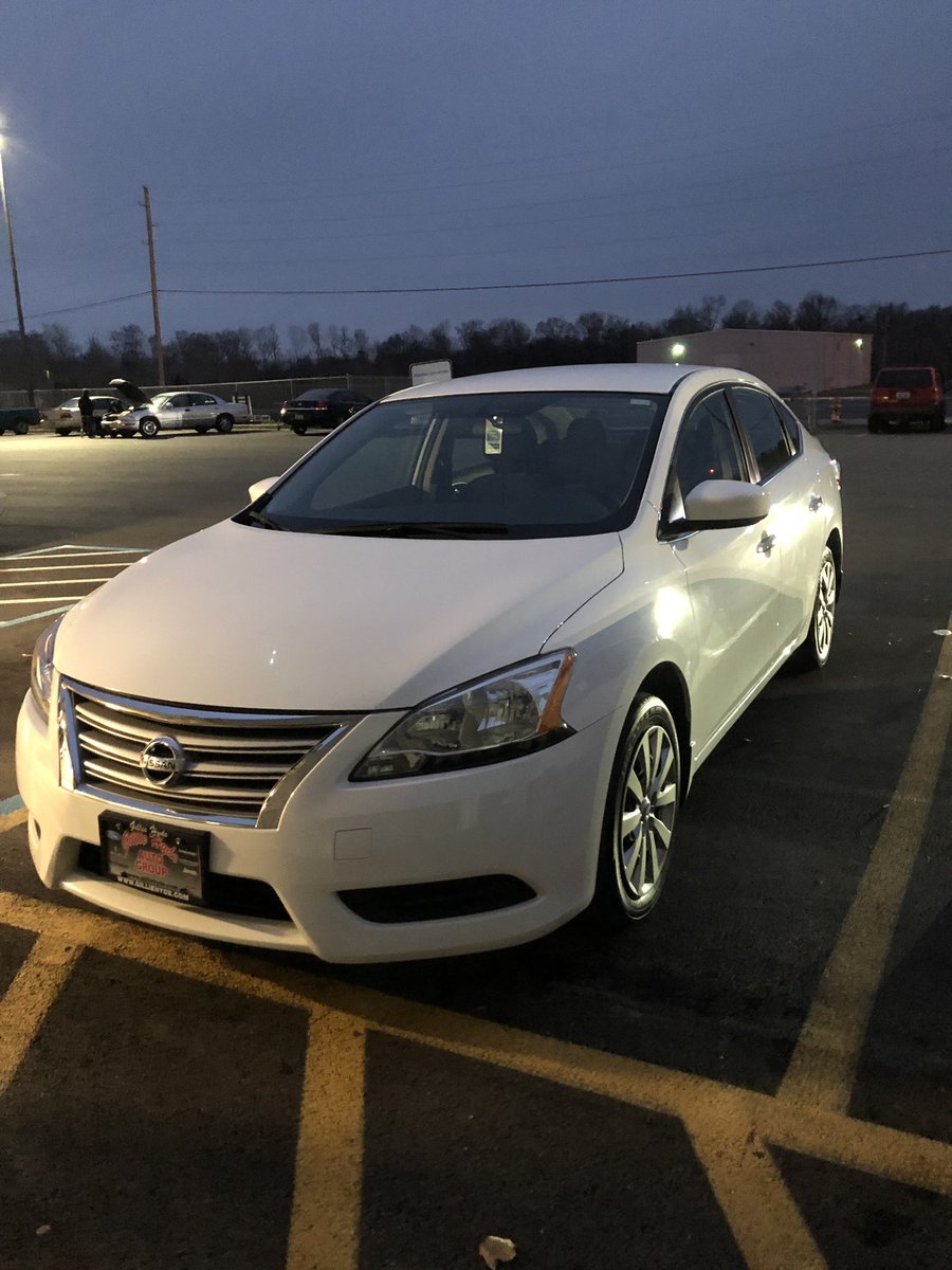 LynnChaley's tweet photo. Ryan &amp; I officially have a car in our own name! A 2015 Nissan Sentra🚘, we’re in love😍 https://t.co/2Jlctiobmw