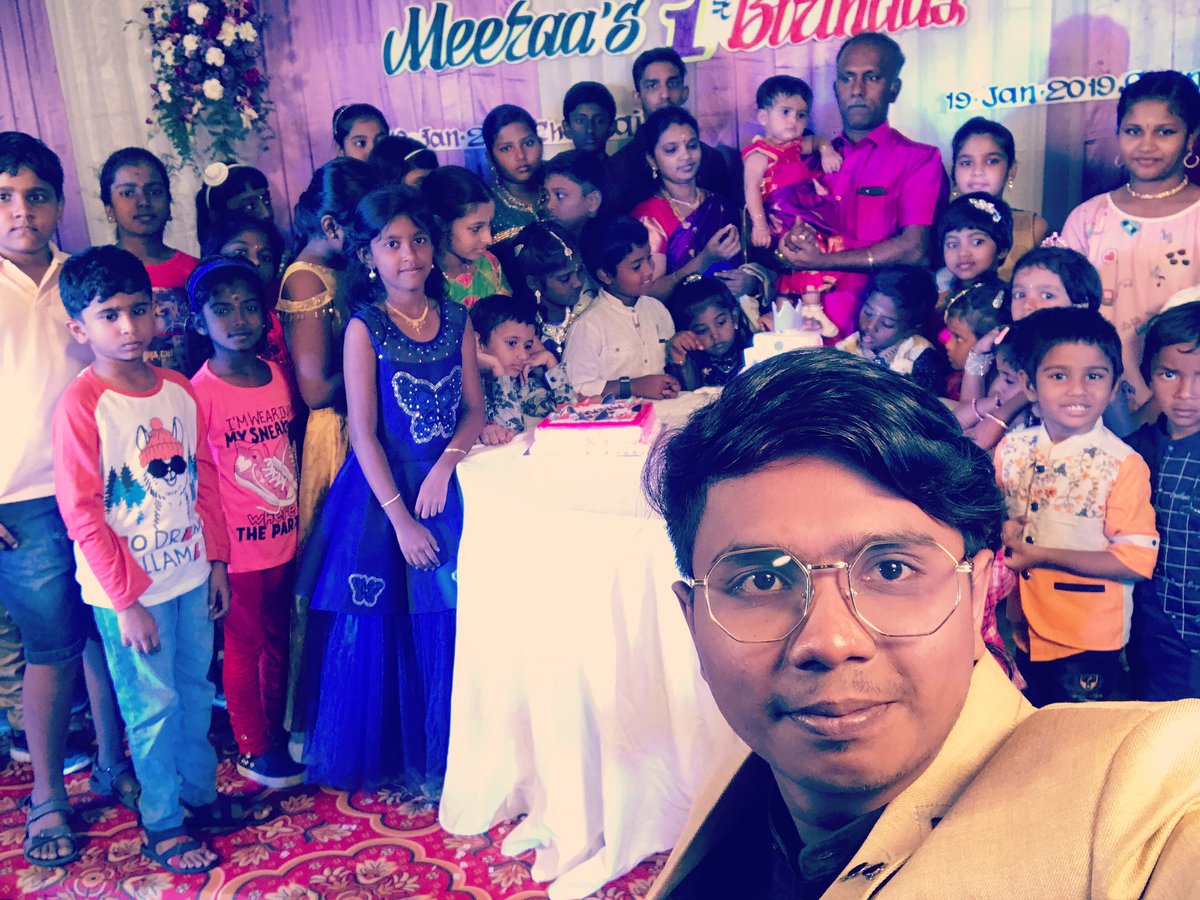 vicky78236999's tweet photo. Life is all about family and love.. birthday party host #1stbirthadyparty #vickymc #eventhost #doingwhatiamgoodat https://t.co/fz6KfmcSbd