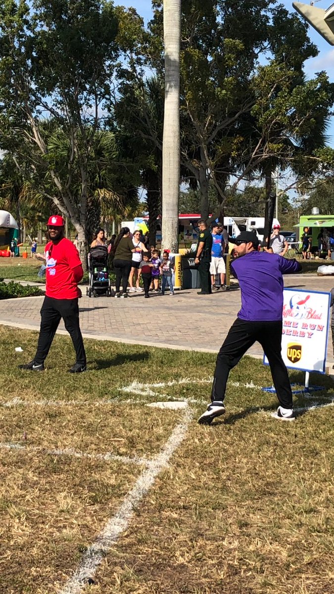 JTFoundation99's tweet photo. IMPRESSIVE, the only word that can describe the 2019 #WhiffleBlast Home Run Derby. Huge congratulations to Phillip Castillo, the hard hitting winner of the derby who left it ALL on the field! @FloridaUPSers #BigTime #BattleOf2019 #champion https://t.co/jndocy9ExI