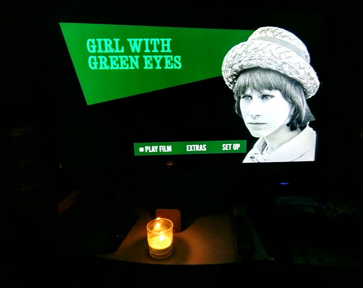 RussellKubrick's tweet photo. Now Watching...
'Girl With Green Eyes'. 1964
Picked up this gem of a forgotten British classic in HMV today.
https://t.co/URrE9WVhYu
Clip:
https://t.co/9PHYtrfHvF
#BritishFilm #60s #WoodfallFilms #Bluray #RitaTushingham #PeterFinch https://t.co/IU4EP3VRjQ
