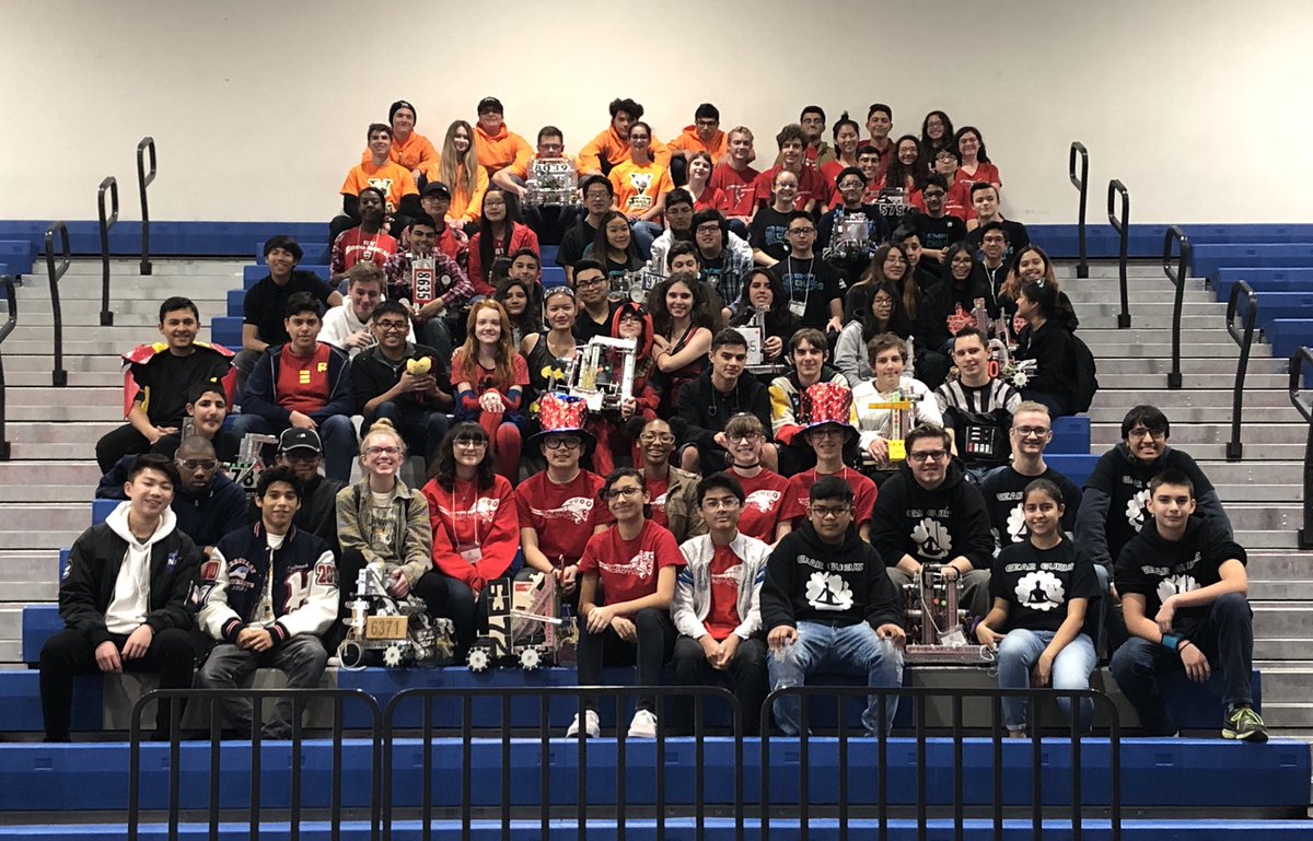 HHS_Robotics's tweet image. 🤖League Meet 3 ~ F1 🤖  #ROVERRUCKUS #FIRSTLAUNCH2019 #omgrobots #FIRSTinspires #STEMsquad #makeitloud