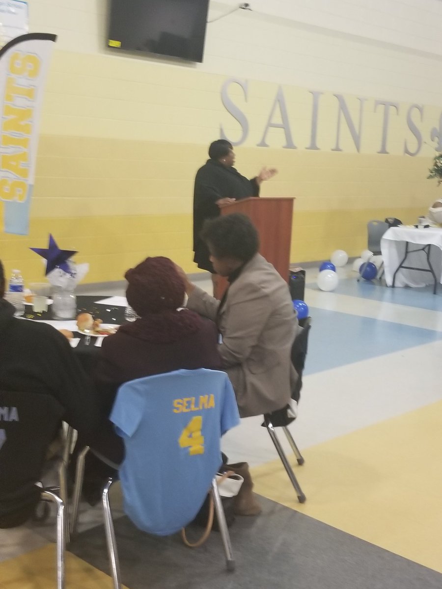 coachitkt's tweet image. 2018 SELMA HIGH VOLLEYBALL BANQUET IN THE BOOKS ....With 2 of 6 seniors #mycaptains #ladysaints 
@SelmaSchools @DrAvisW