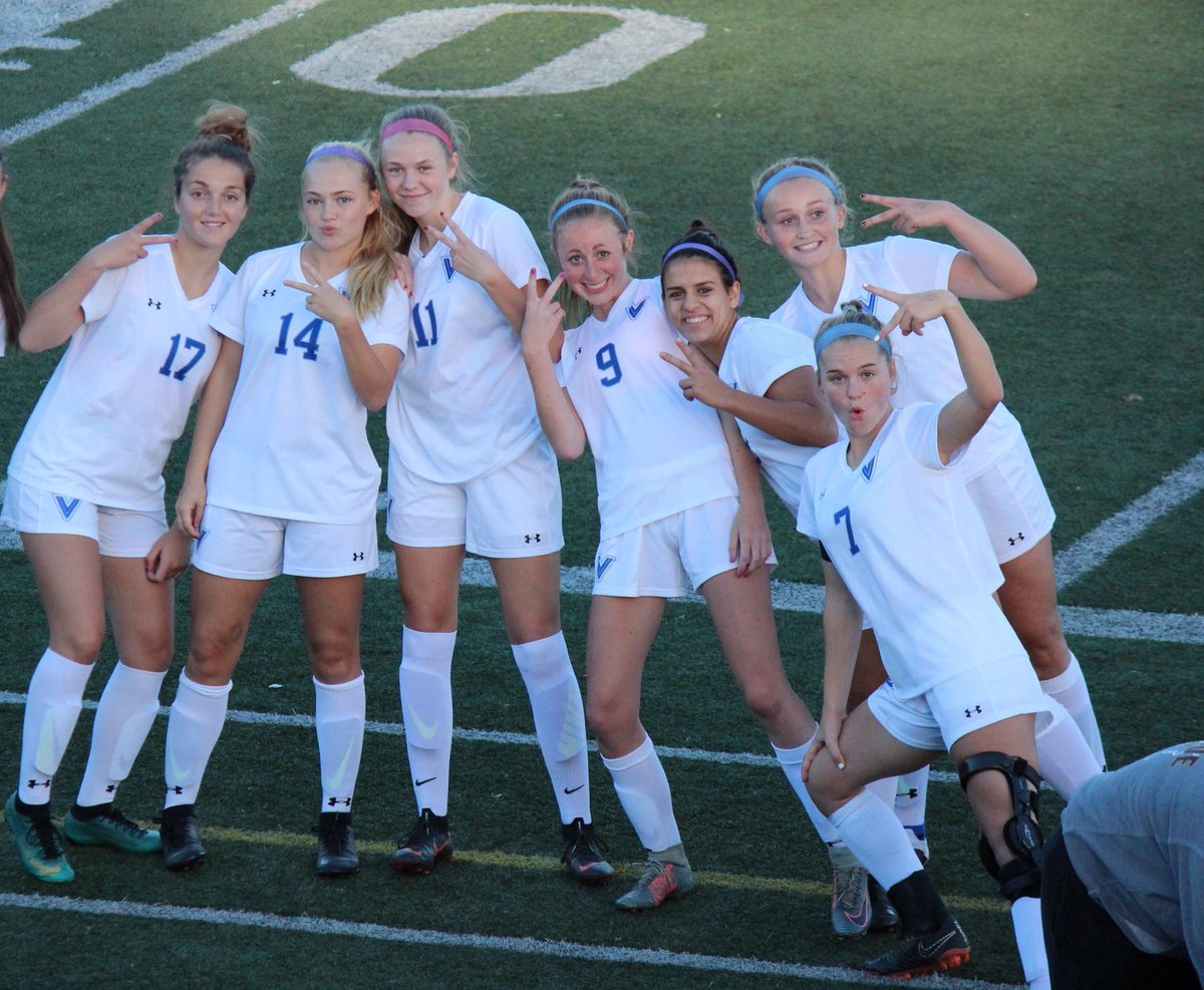 kpdeut's tweet image. Happy birthday @abby_godlewski hope you have the best day!!! Love you🤩💕