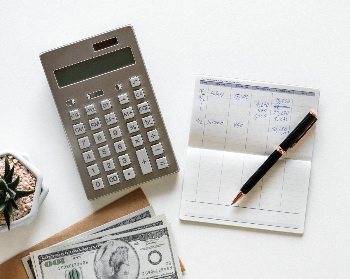lsbfeducation's tweet photo. Since financial management is critical to the functioning of a #business, it comes with an array of risks.
If you are interested in taking up one of the financial risk management courses, read this #LSBFBlog to find out all you need to know: https://t.co/GNGTEcHnKL https://t.co/syZnX8v3j7