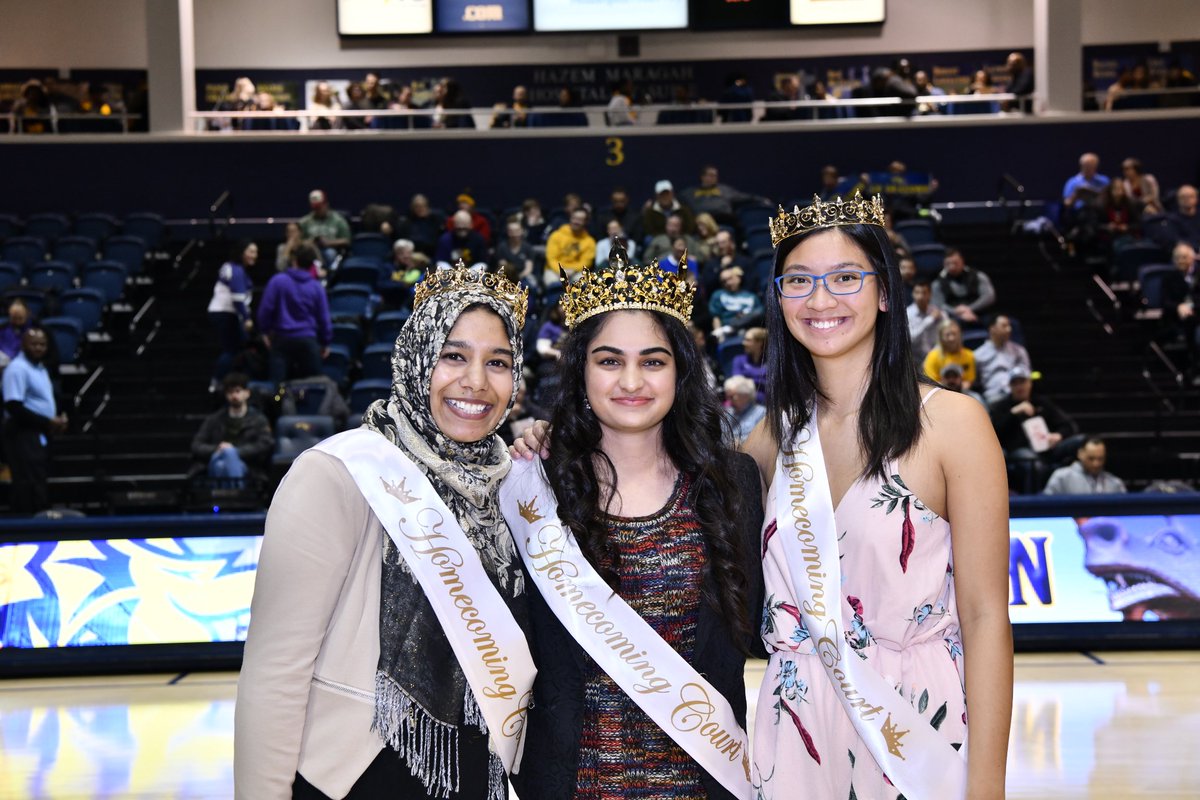 DrexelMBB's tweet photo. Congrats to the #homecoming2019 royals, crowned at halftime by President John Fry. https://t.co/f5cwpMAEhF