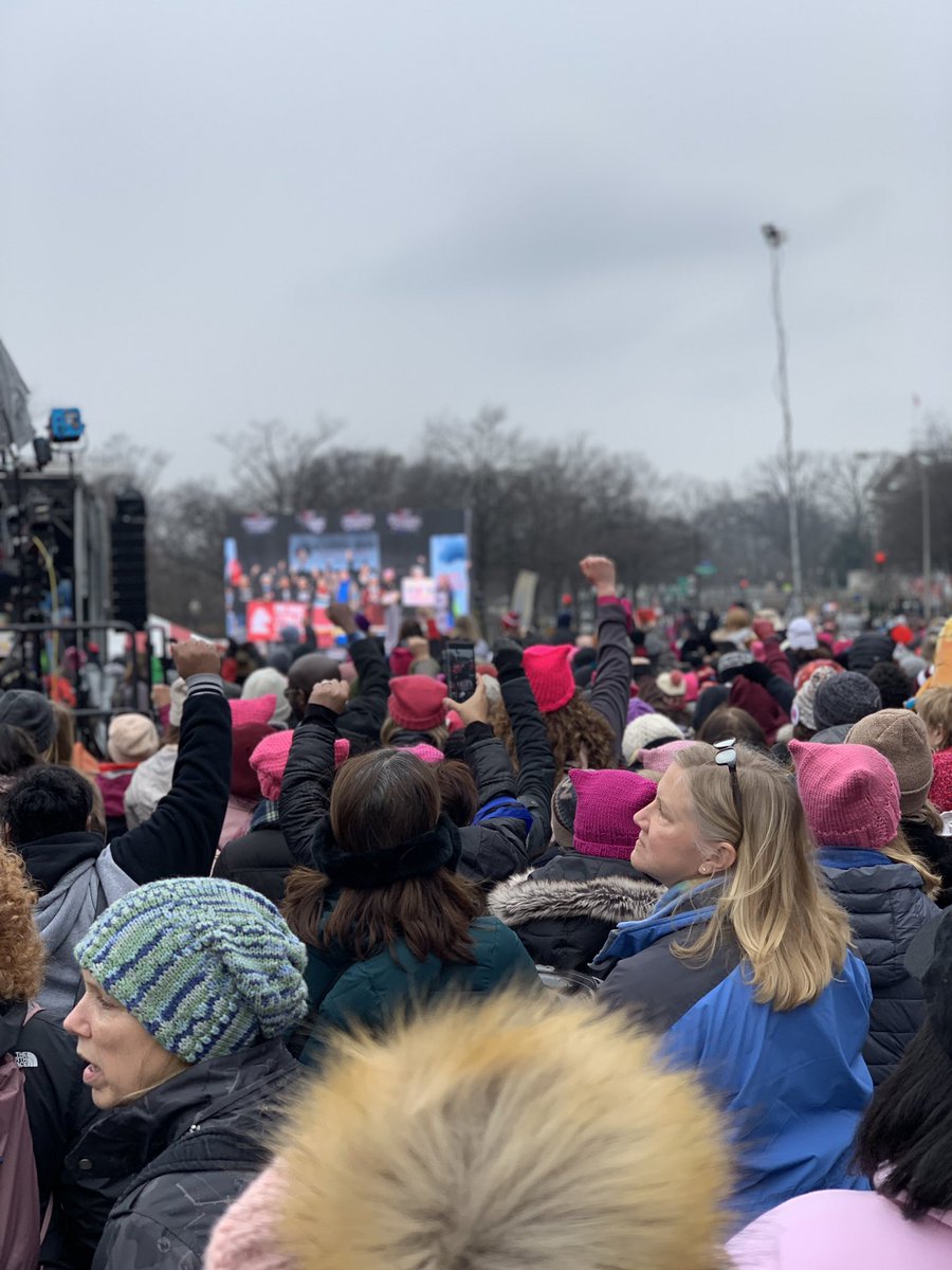 selandreaa's tweet image. #WomensWave #intersectionalitymatters #RepresentationMatters #WomensMarch