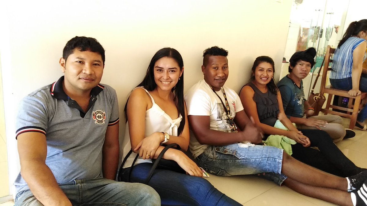 JoseChuvem's tweet photo. Organización #JIASC reunida para programar acciones de fortalecimiento de los Jóvenes indígenas y Afrobolivianos de Santa Cruz de la Sierra y, apoyar el proceso de articulación de organizaciones indígenas urbanas #SantaCruz #Bolivia #JóvenesIndígenasSc #JóvenesAfrobolivianosSc https://t.co/TDVp9I7cRI