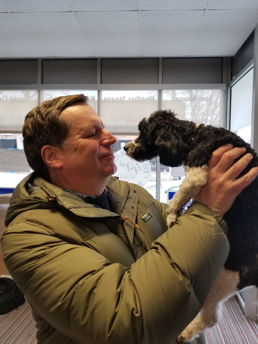 Joe Moore tweet media