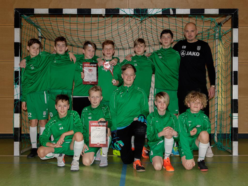 FSVUnion1919's tweet photo. #Endrunde! Die D1-Junioren und die E1-Junioren belegten bei der Vorrunde Hallenlandesmeisterschaften den 2. und 1. Platz. Glückwunsch und viel Erfolg in #Cottbus!
#FSV #FSVUNION #FSVUNIONFÜRSTENWALDE #FÜRSTENWALDE https://t.co/6ehrkwOoGE