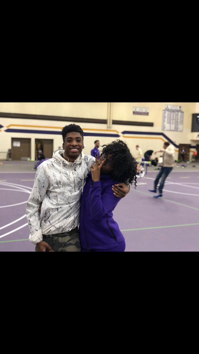 _trail__'s tweet photo. I’ve had an wonderful time at Albion College 💜💛 got to see my sister Dominate in the 60M run &amp; the rest of the Track &amp; field team run there races they made this place feel like home 💜💛 @AlbionXCTF https://t.co/n8ouw1BTrA