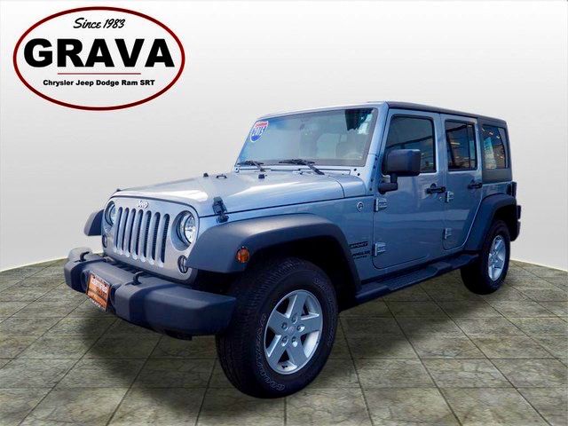 GravaCarsBoston's tweet photo. Ready to take on the world? This pre-owned 2015 Jeep Wrangler Unlimited Sport features all-terrain tires and power stearing, and is available for $27,997!
https://t.co/OnprRLKTqR https://t.co/6o4sRgDCz1
