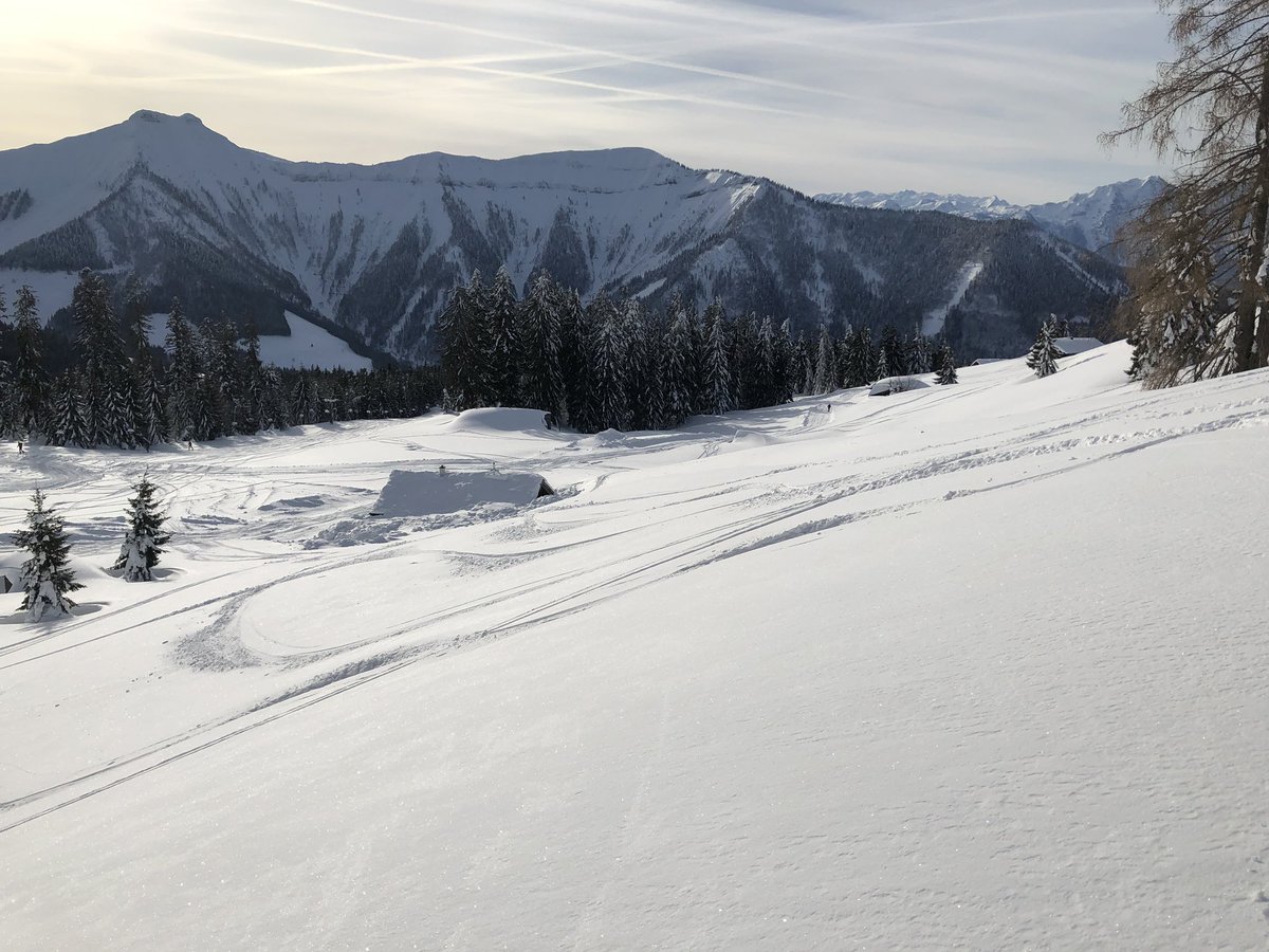 EGLDNinja's tweet photo. Skitour auf das Wieserhörndl #Skitour #SchneeIstCool #SnowIsCool #Gaissau https://t.co/s8cVmRipxj