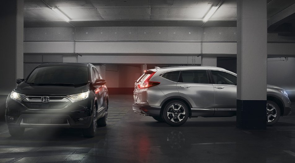 hondacleveland's tweet photo. Cross Traffic Monitor alerts drivers when vehicles are approaching from either side. Available in the always-popular Honda CR-V. #safetyfirst #Honda https://t.co/aaoKOnRX7L