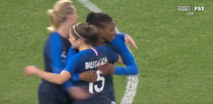HT: France 1 USWNT 0
Kadidiatou Diani's goal is the difference at the break as France leads the U.S at Stade Oceane.