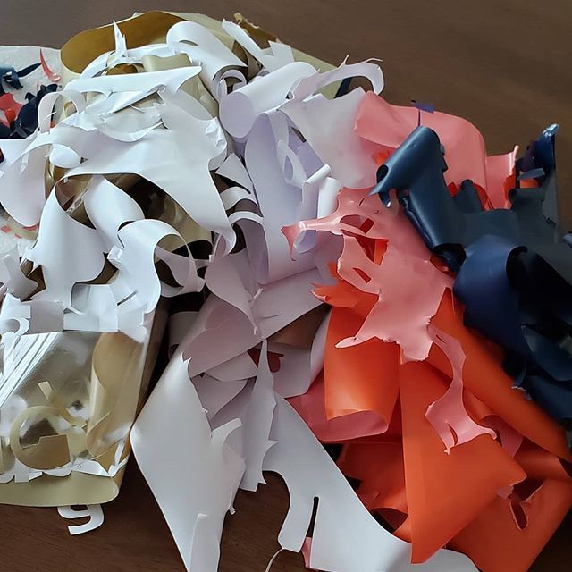 the_monkeybrain's tweet image. @sisernorthamerica #easyweedvinyl remnants. #SmallBatch work means vinyl rather than screen printing bit.ly/2ASwBRK