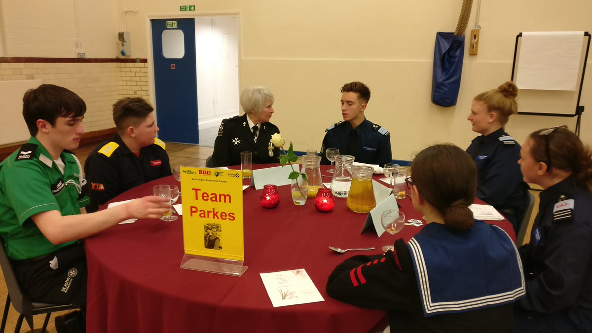 Cadets from Team Parkes entertaining Mrs Rosemary Herbage. #multiorganisationalworking #youngleaders <a href="/SJALondonYouth/">SJA London and South Youth</a> @SJALondon_South