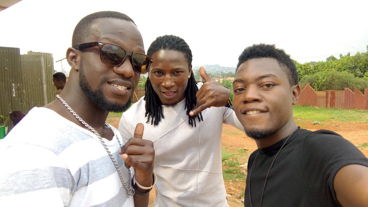 BRobbie9's tweet photo. That was the @worship house @LyricalMycheal @RoyalArmyUg @Spiritfm966 @KingOfRadioUg
#BestFrind trending https://t.co/k2MYy4Q4II