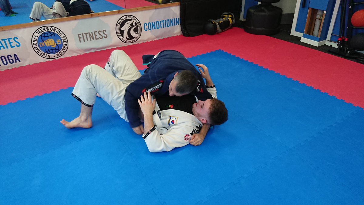 Peak_Perform's tweet photo. Another brilliant #BJJ class today. Oooossss.

#SMMA #martialarts #BJJ #JiuJitsu #grappling #rolling #gi #brazilianjiujitsu #MNBJJ #Helensburgh https://t.co/PVm1N0xVpd
