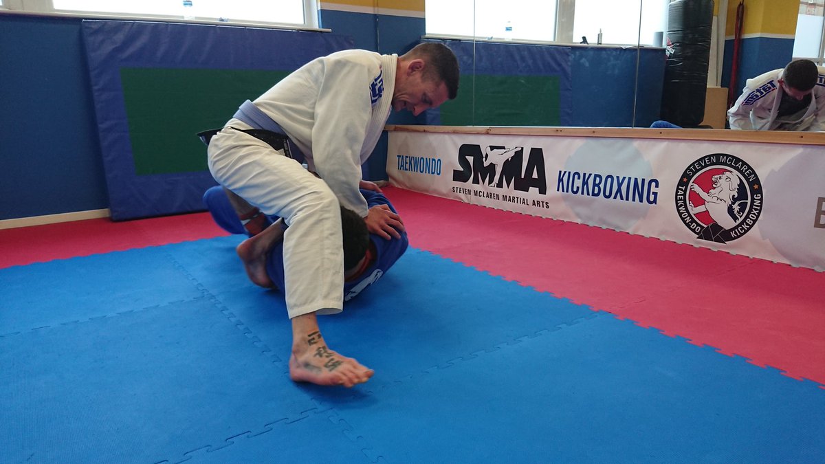 Another brilliant #BJJ class today. Oooossss.

#SMMA #martialarts #BJJ #JiuJitsu #grappling #rolling #gi #brazilianjiujitsu #MNBJJ #Helensburgh