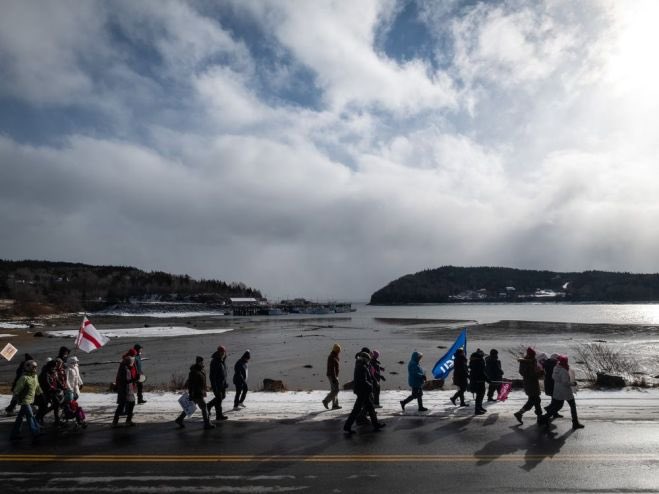 SmullenVP's tweet photo. #Marchoncanada with #NSGEU#NSTU#UNIFOR
Biggest little group in NS https://t.co/0LQXYTCVqk