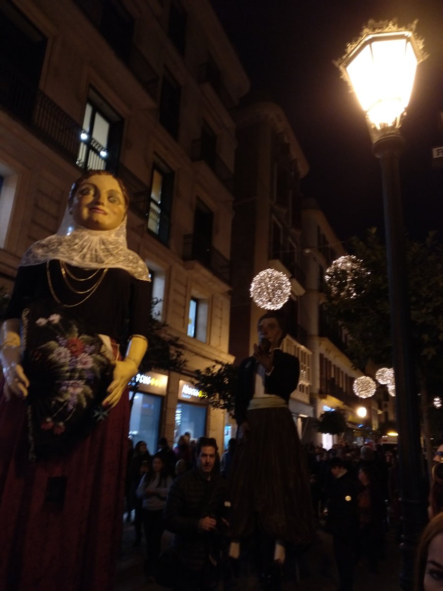 pekesmallorca's tweet photo. Momentos de #fiesta, #Tradiciones, #Gastronomia #sobrasada, #llonguets, #botifarrons
Disfrutemos de #SantSebastià2019 #mallorca #Baleares
Por cierto...los #llonguets de porcelleta negre des #fornetdelasoca son espectaculares
Espero que el maestro no se moleste por la foto https://t.co/3kTNNUiZiq