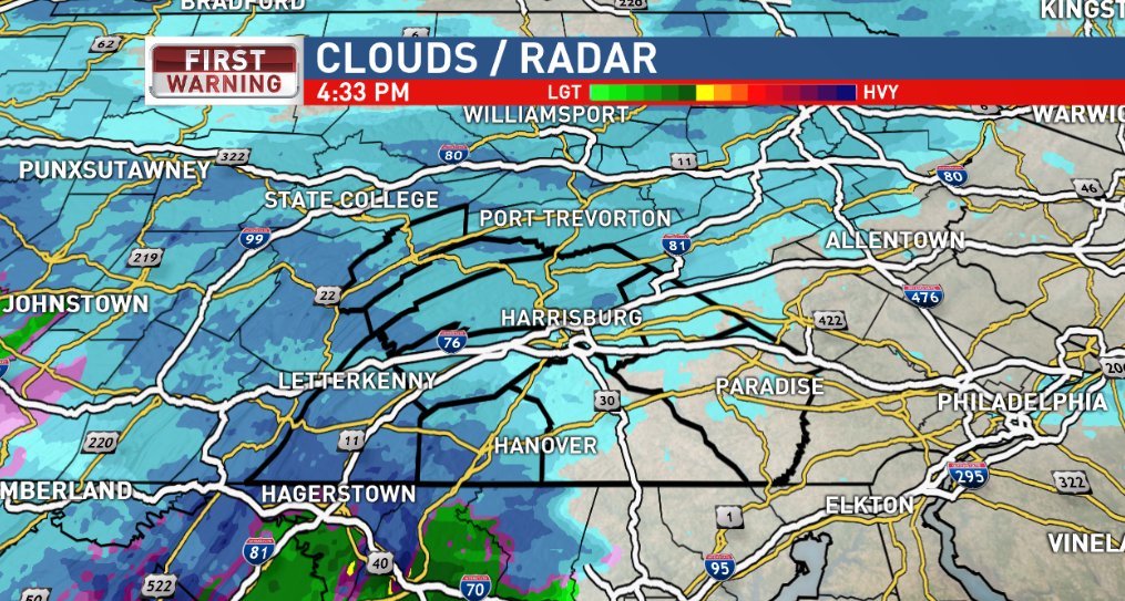 chrisnallan's tweet photo. Radar is filling in! Heavy snow west of Harrisburg and moving northeastward. Snow will soon be flying for all. Be cautious as the weather will be rapidly changing. #PASnow #WeekendSnow https://t.co/NvLuaBwrPb