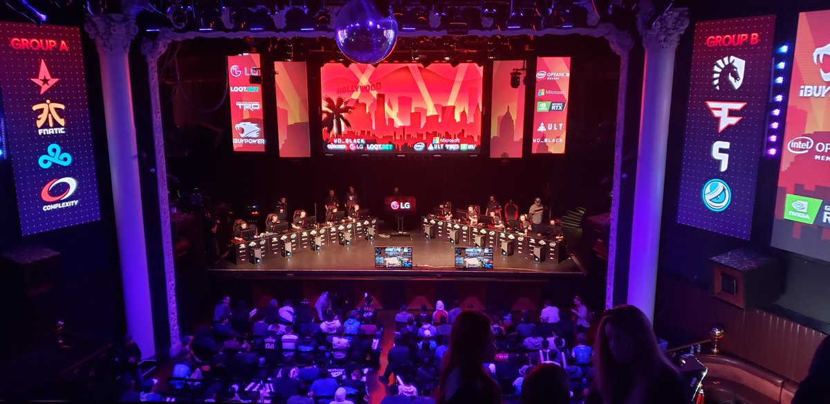 GetSteinered's tweet image. So uh.. see those TVs in the front? That&apos;s what people are watching on. #IBPMasters