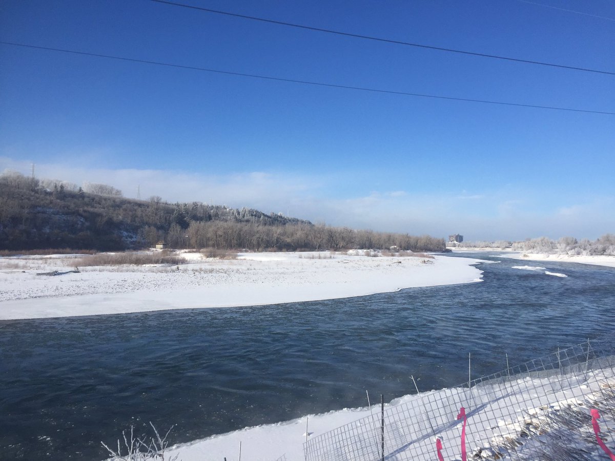 Sarah_Curle's tweet photo. Well we froze out butts off, but overall it was a good MEC race with only a couple medical incidents! First one of the season down!

#MECRace #MEC #MahikanMedicalService #Mahikan #Medical #Calgary #YYC #Alberta #Canada #Runners #Running #GetActive #FirstAid #HumanPopsicle https://t.co/f9wujBwaVG