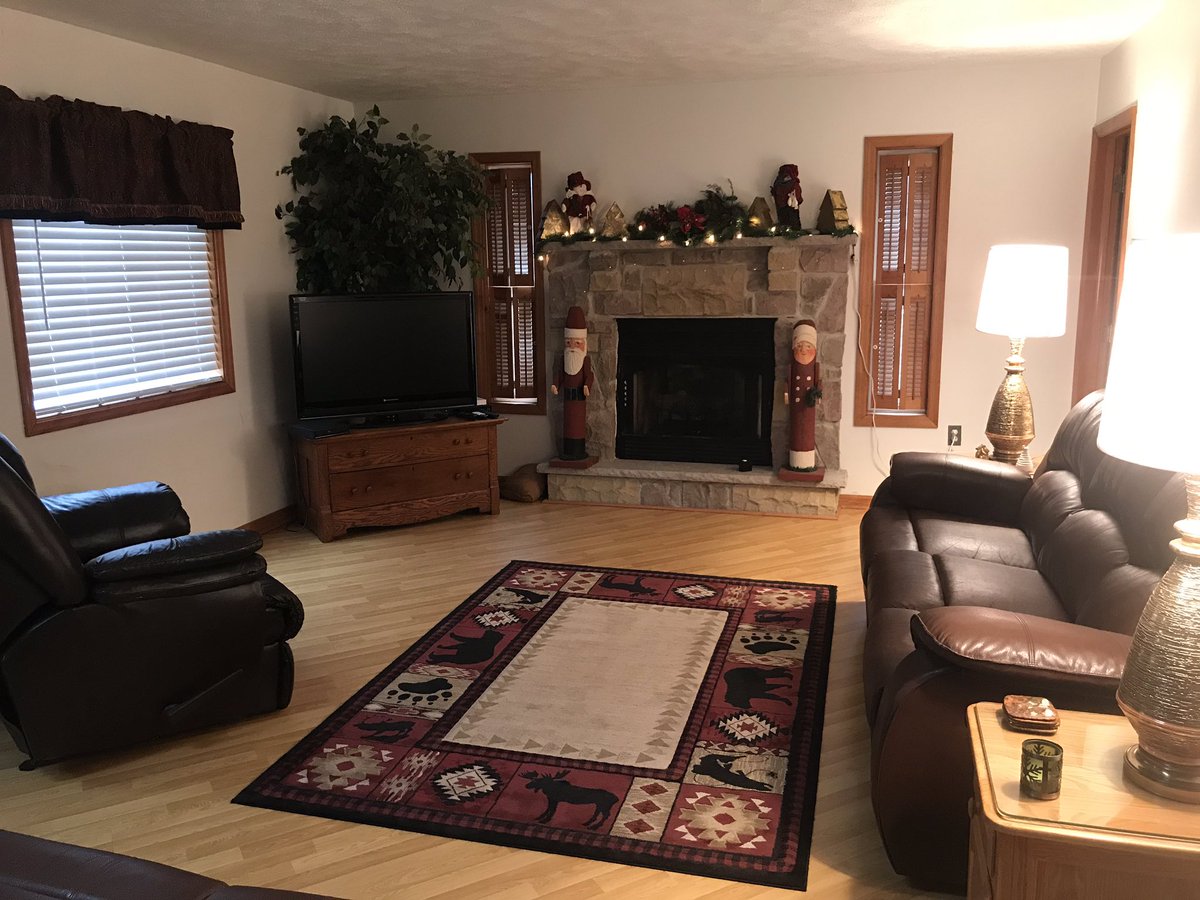 sudproCleaning's tweet photo. Vacation home cleaning in Towamensing Trails, Albrightsville, PA.

#vacationhomecleaning #vacationhome #vacationrental #cleaning #cleaner #albrightsville #towamensingtrails #poconos #poconosmountains #pocono #poconomountains #sudpro #sudprocleaning https://t.co/Ftf2gspAfu