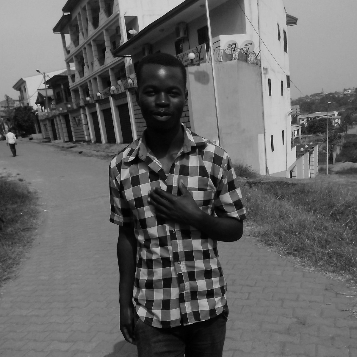 ViisiEbenezer's tweet photo. #NewProfilePic https://t.co/LuPtjTy1nr