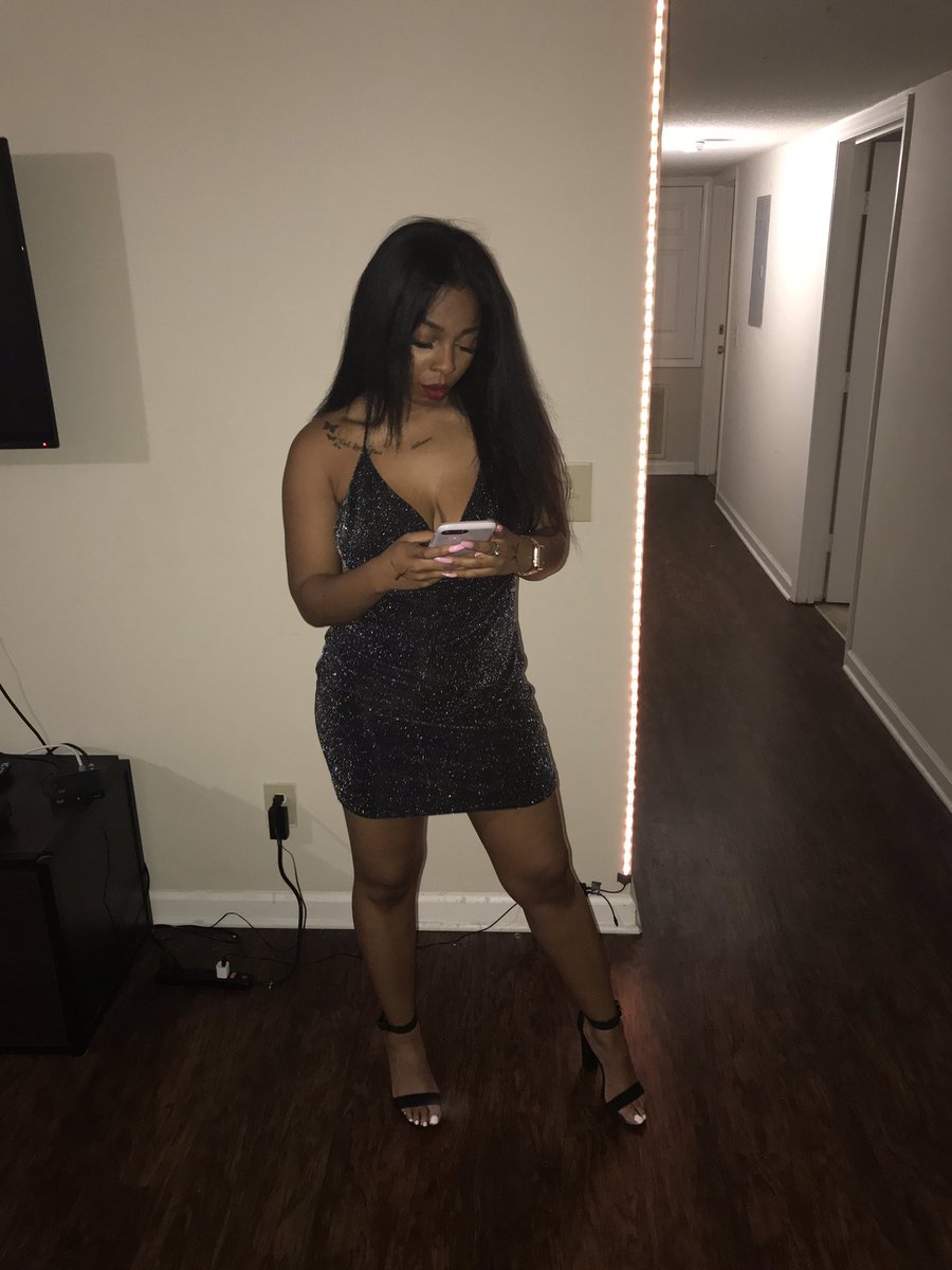 AlexxusD's tweet photo. Girl you nasty like a bag lunch 😛 https://t.co/Q0F0QVrz5B