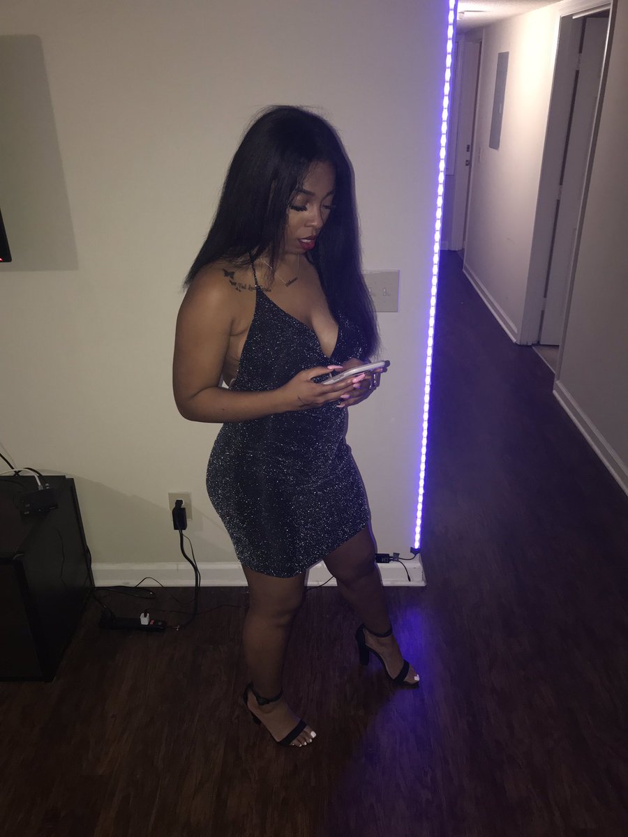 AlexxusD's tweet photo. Girl you nasty like a bag lunch 😛 https://t.co/Q0F0QVrz5B