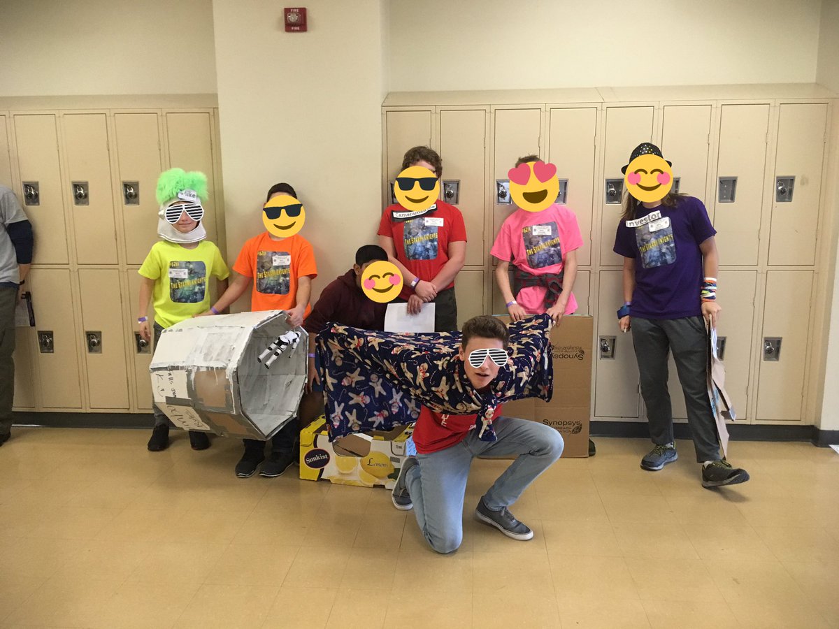 CPMSFLLRobotics's tweet photo. Thank you @LHSfalcons for letting the @FIRST_Oregon @CedarParkBSD FLL teams into your facility for State!!   Coding is fun! #bsdfutureready @CedarParkBSD had an excellent day. https://t.co/AuVrEhGG5a
