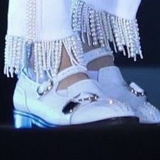 tinie tiny little feet