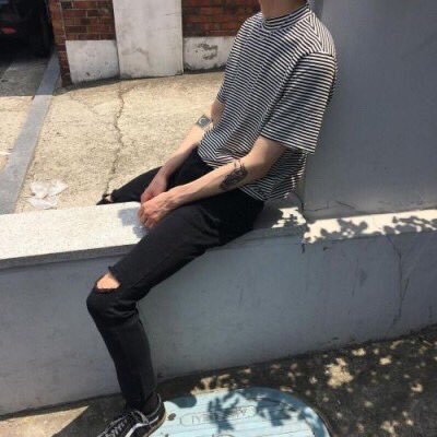 FatassTrip's tweet photo. #thinspo #ana #proana #donteat #maleana https://t.co/BVRlWVSPUm
