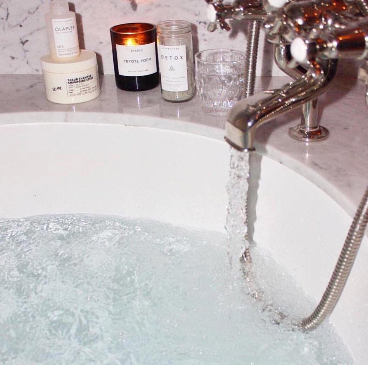 There are two types of people... the ones who spend Saturday night out, and the ones who spend Saturday night like 👆. Which one are you tonight?? #DrSamolitis