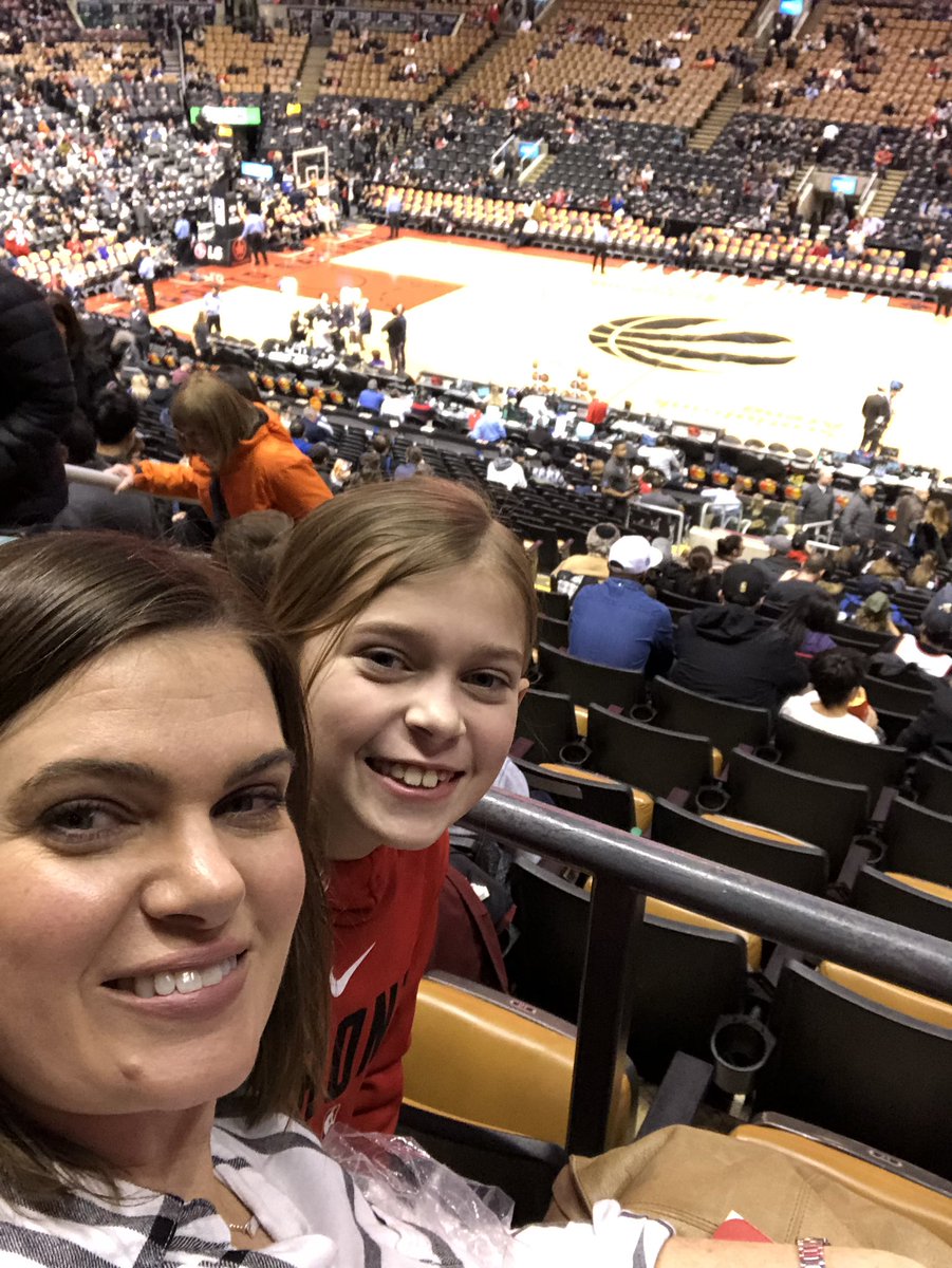 VanAppleton's tweet image. 1st Raptors Game! #TangerineHoops #WeTheNorth