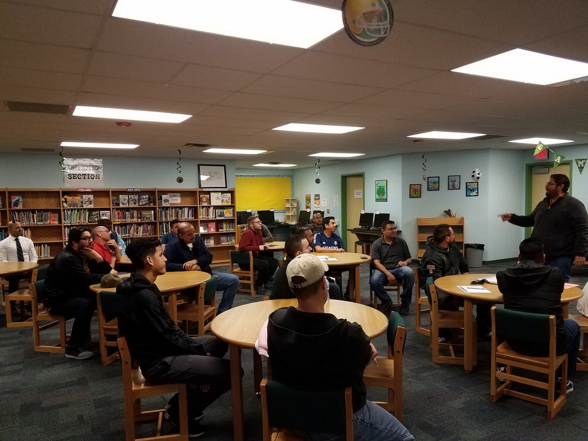 NcarrizozaH's tweet photo. Thank you Mr. Andy Renteria for taking the time to speak to our Watch D.O.G. dads on the relevance of family and community involvement in their child's education.#TeamSISD #OneTeamOneDream #WatchDogKickOff https://t.co/qAGTNj6fNM